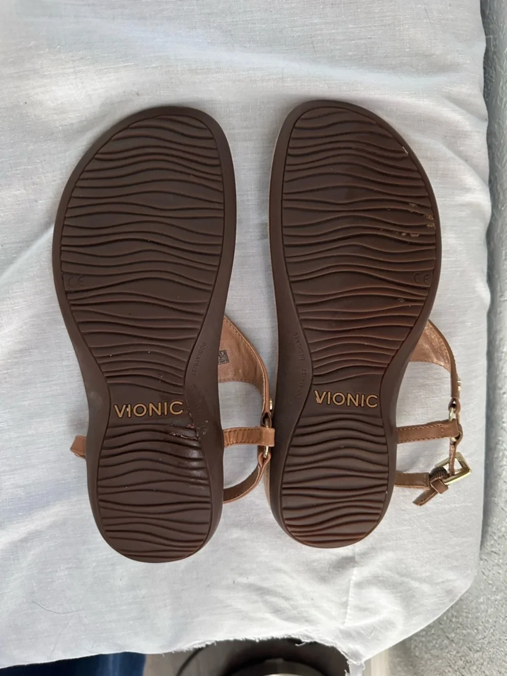 Vionic Kirra Sandals Womens 6.5 Brown Leather Thong Backstrap Comfort Flip Flop - Picture 7 of 8